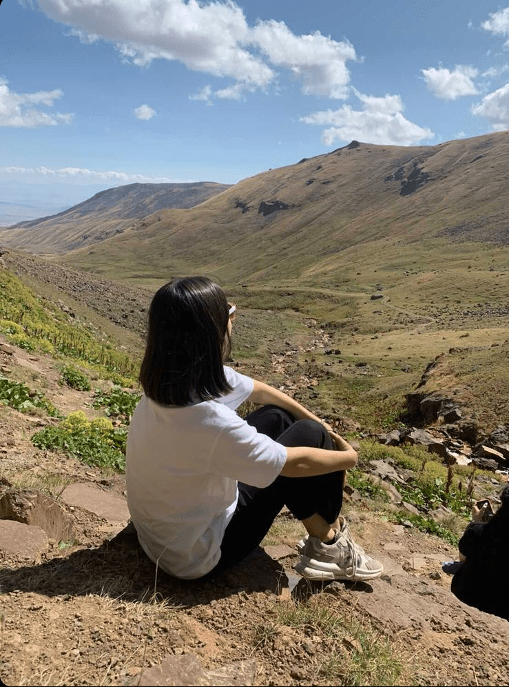 This image has an empty alt attribute; its file name is img_9757-2.png